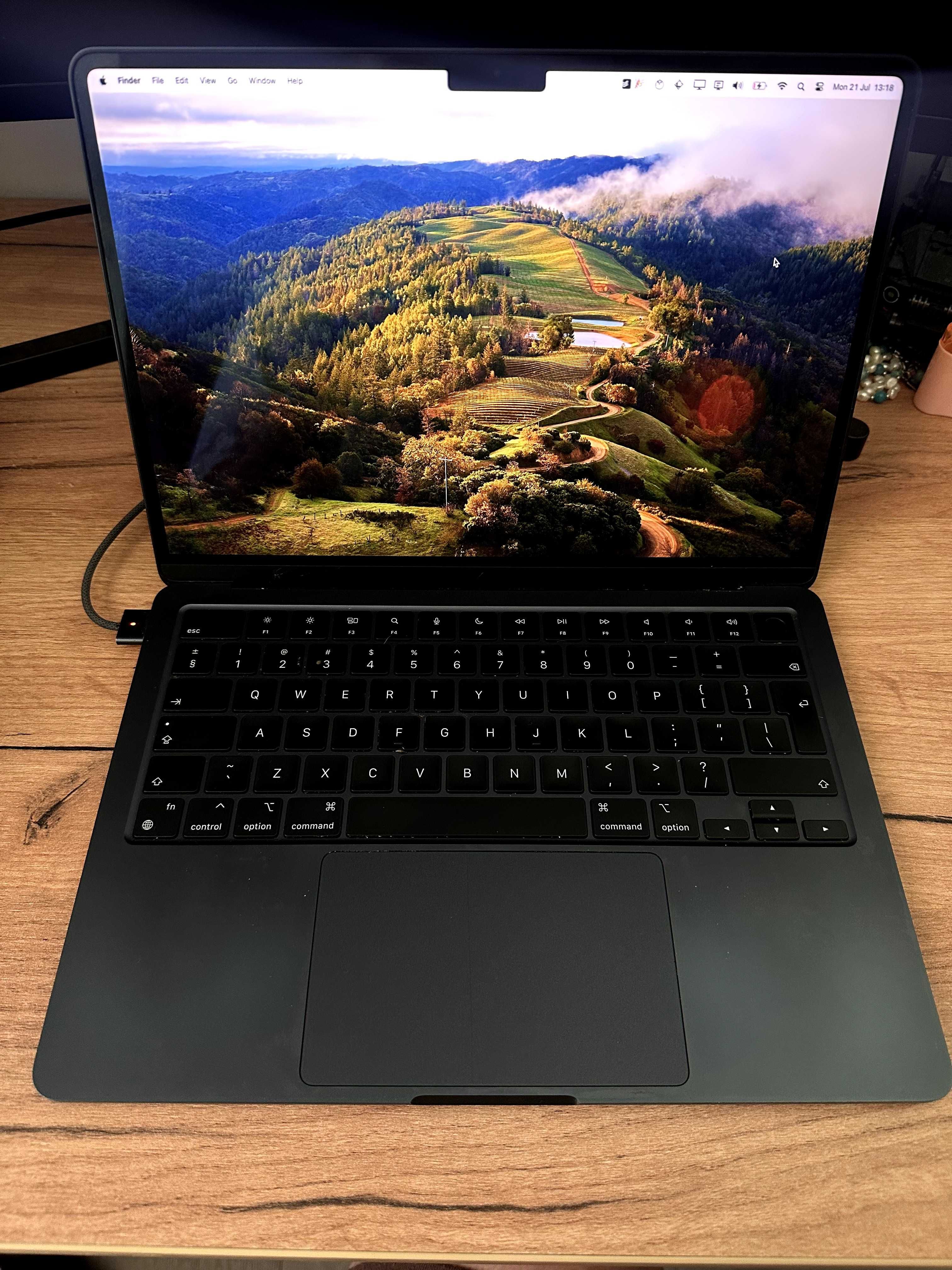 MacBook Air M2 13.6" 16GB/512GB SSD (MLY43ZE/A/R1)