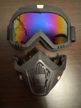 Gogle. Wiatroszczelna maska sportowa (motocykl, snowboard, narty)