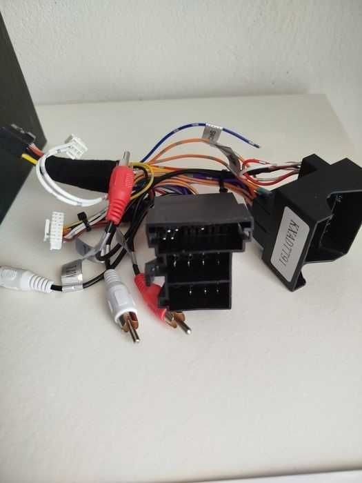 moldura e chicotes ligação com canbus para Audi TT, A3 e A4 .