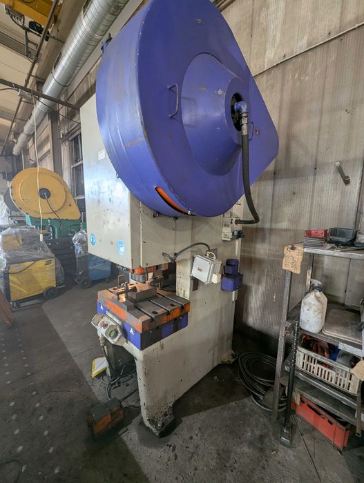 Prasa mimośrodowa KD2128E 63 tony