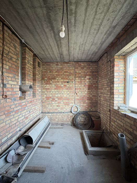 Продам новий будинок в Дахнівці