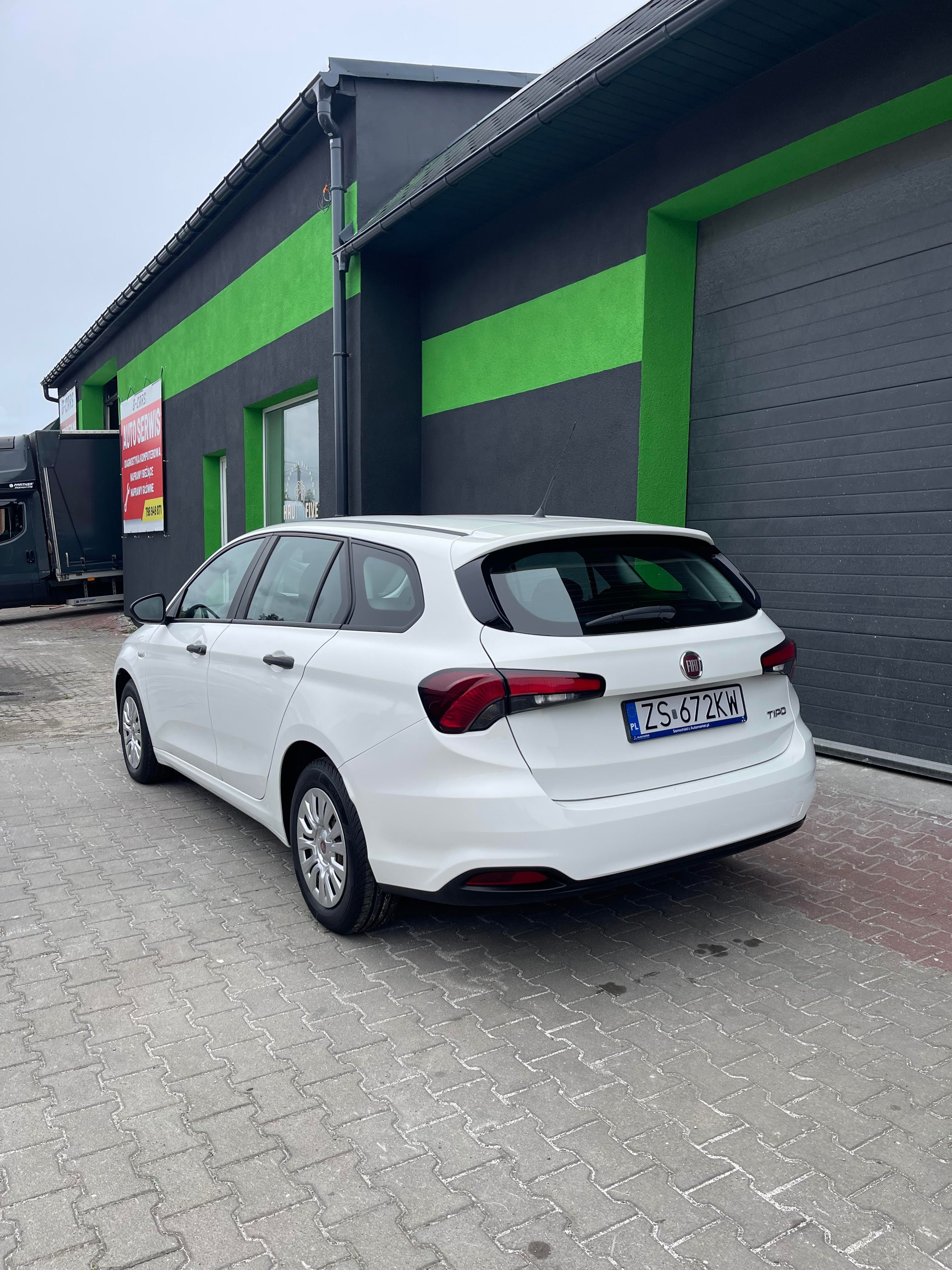 Wynajem samochodu osobowego, wypożyczalnia samochodów Auto zastępcze
