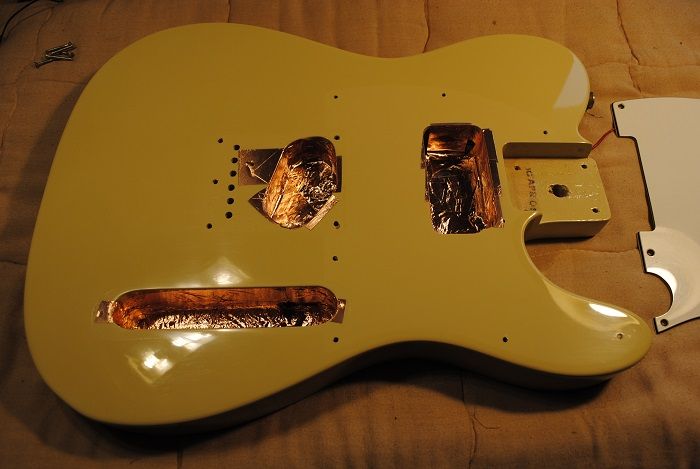 gitara stratocaster telecaster ekranowanie