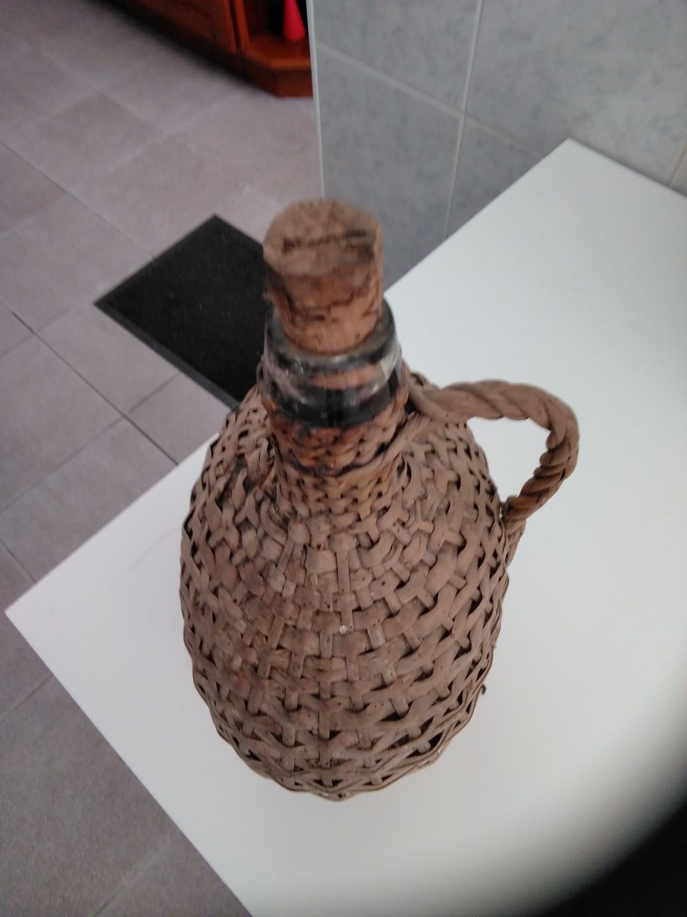 Garrafão empalhado