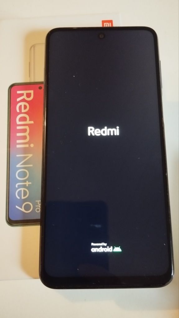 Xiaomi redmi note 9 pro 6GB RAM/64GB ROM

Mam na sprzedaż Xiaomi re