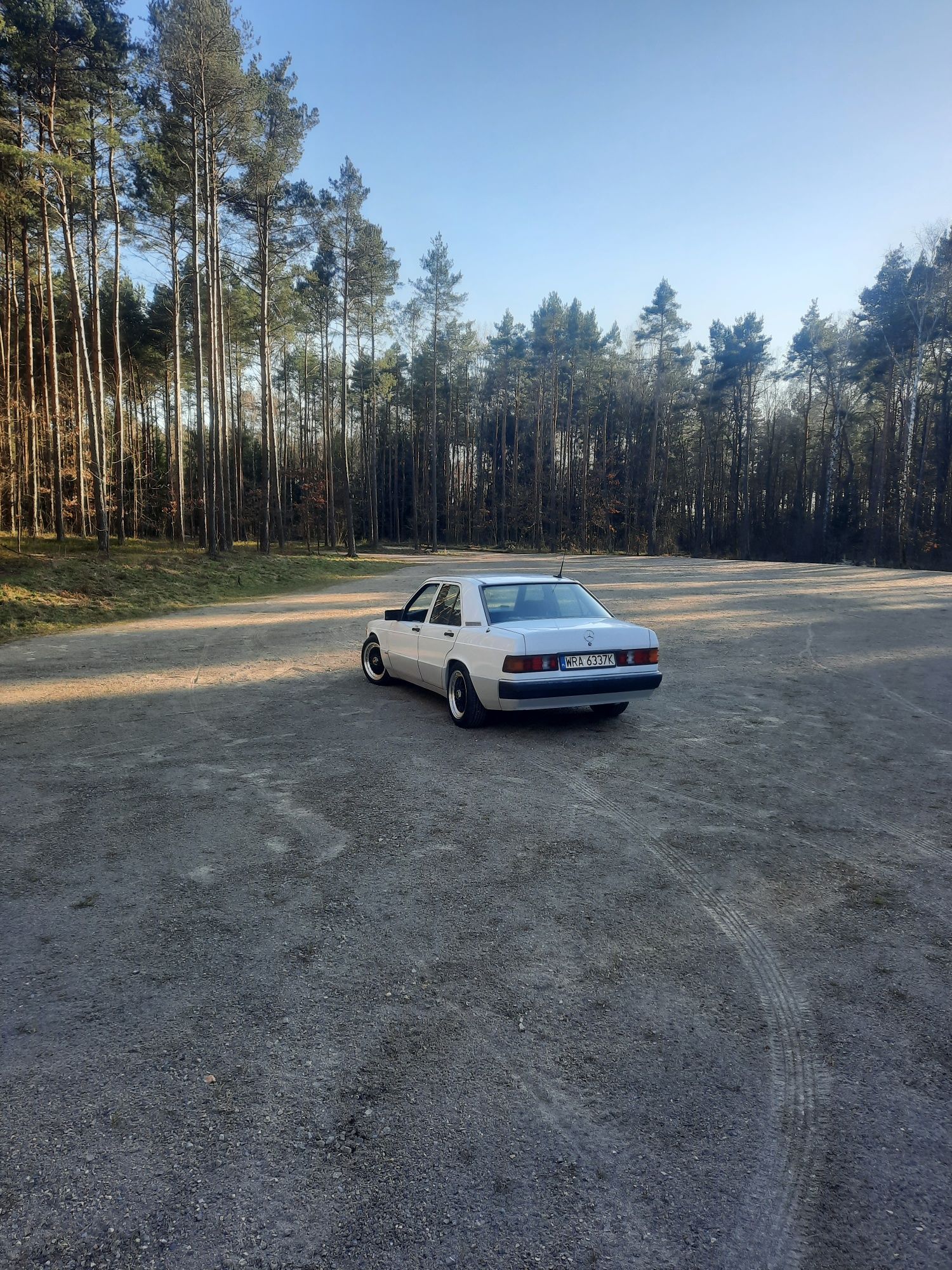 Samochód Mercedes 190 2.0 benzyna do ślubu