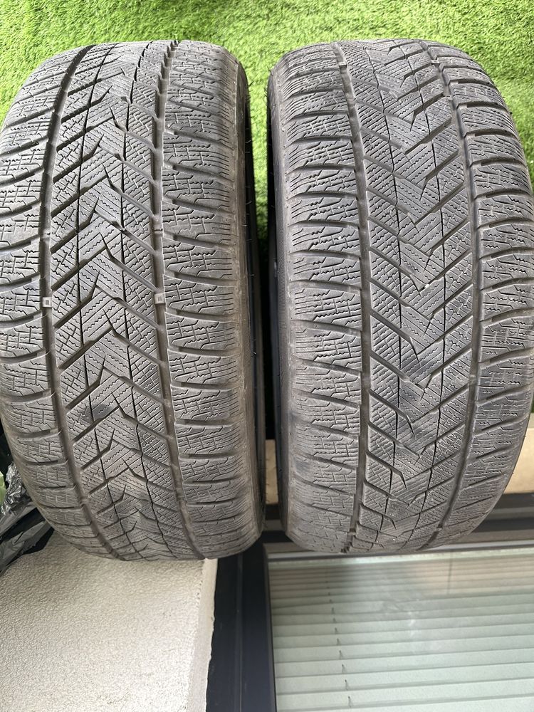 Opony zimowe 245/40 R20, 2022 rok