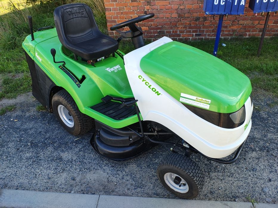 Traktorek kosiarka VIKING MT585 hydro briggs