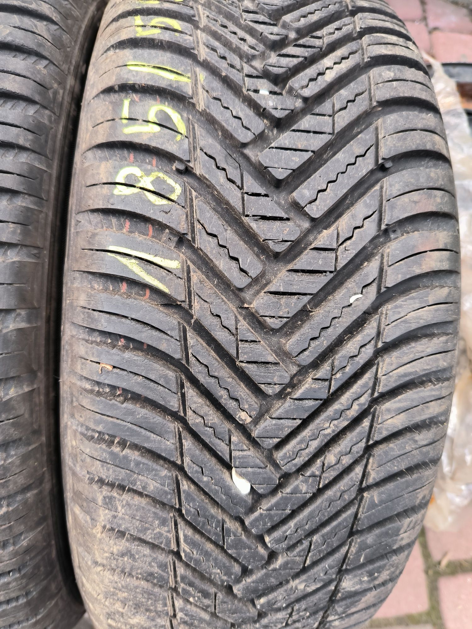 Opony całoroczne 14 Hankook KINERGY 4S - 185/55 14