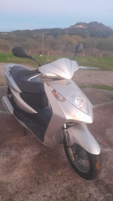 +++ Honda Dylan 125 +++