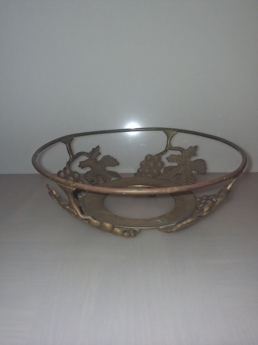 Antiga Fruteira em Bronze Trabalhada