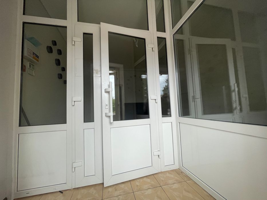 Оренда приміщення Фасад 194кв м р-н Верхня Польова