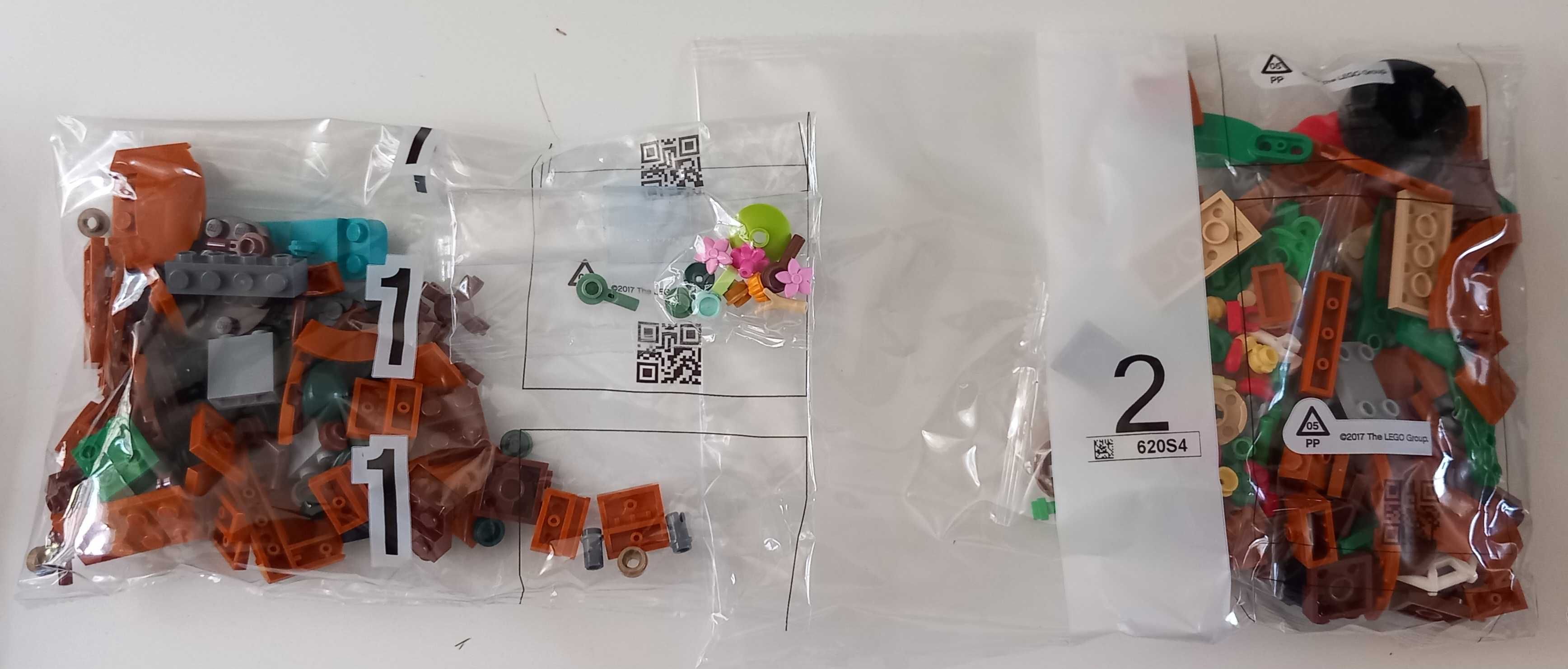 Lego Icons - Tiny Plants - parcialmente montado