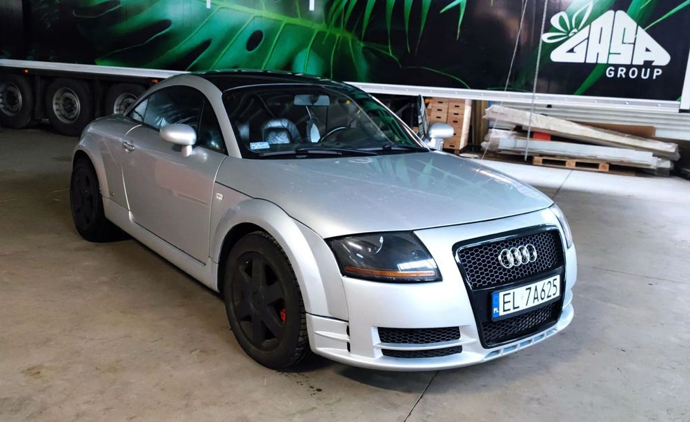 Audi TT Coupé