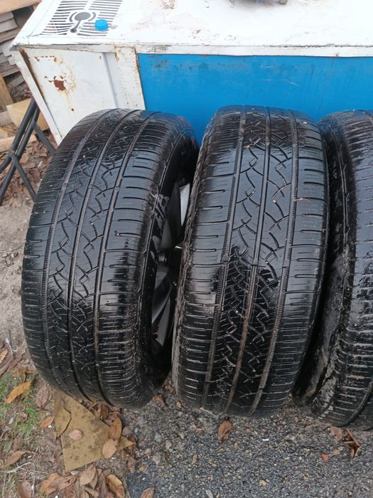 Резина 215/65 r16 Continental