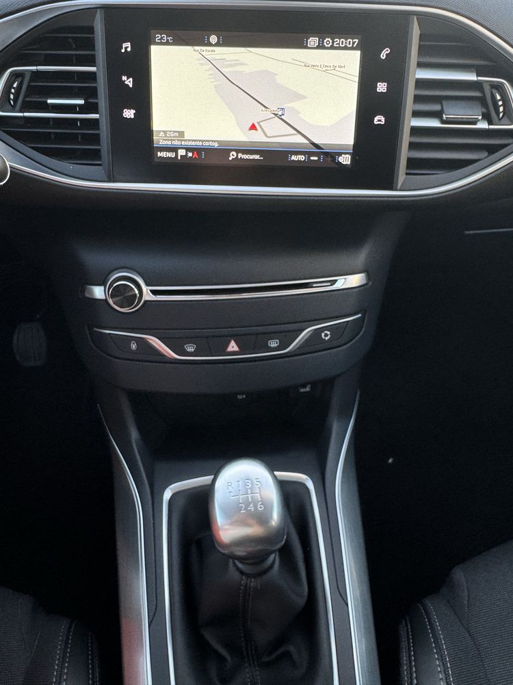 Peugeot 308 1.2 E-THP ALLURE