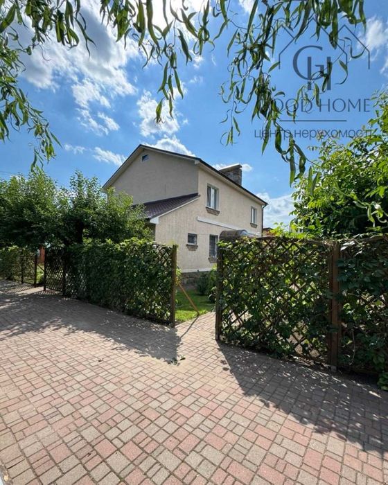 Продаж будинка в м.Берізань