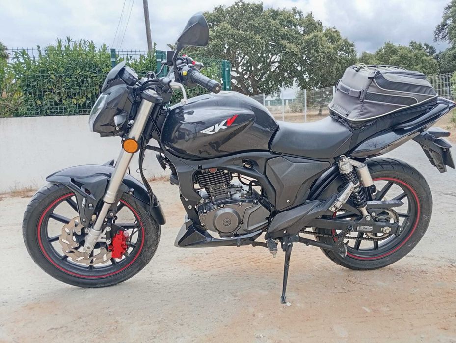 Keeway krv 125 : )