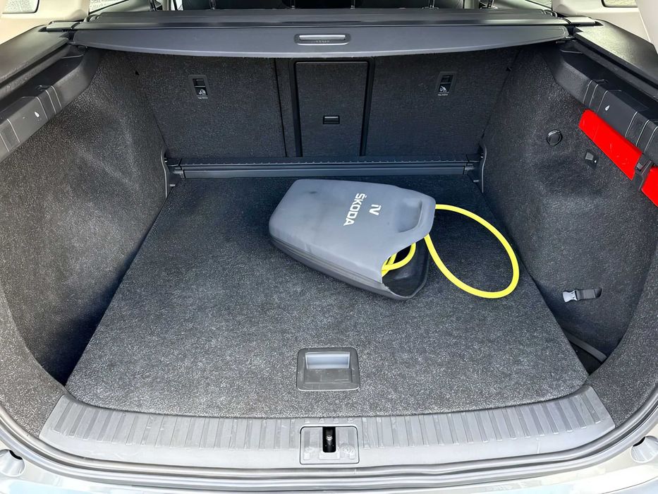 Skoda Enyaq      2022