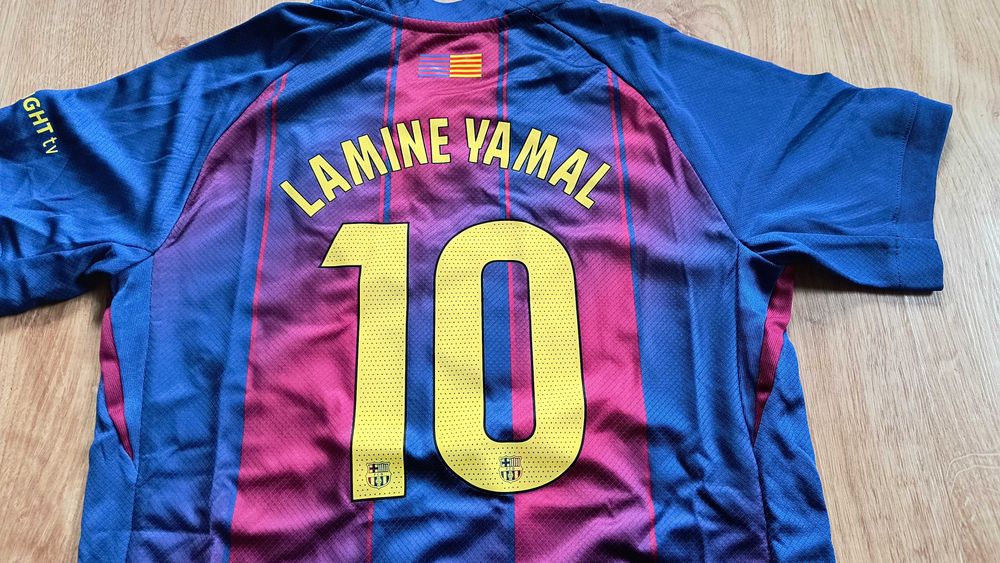 Nowy komplet dziecięcy FC Barcelona Lamine Yamal roz. 145-156cm