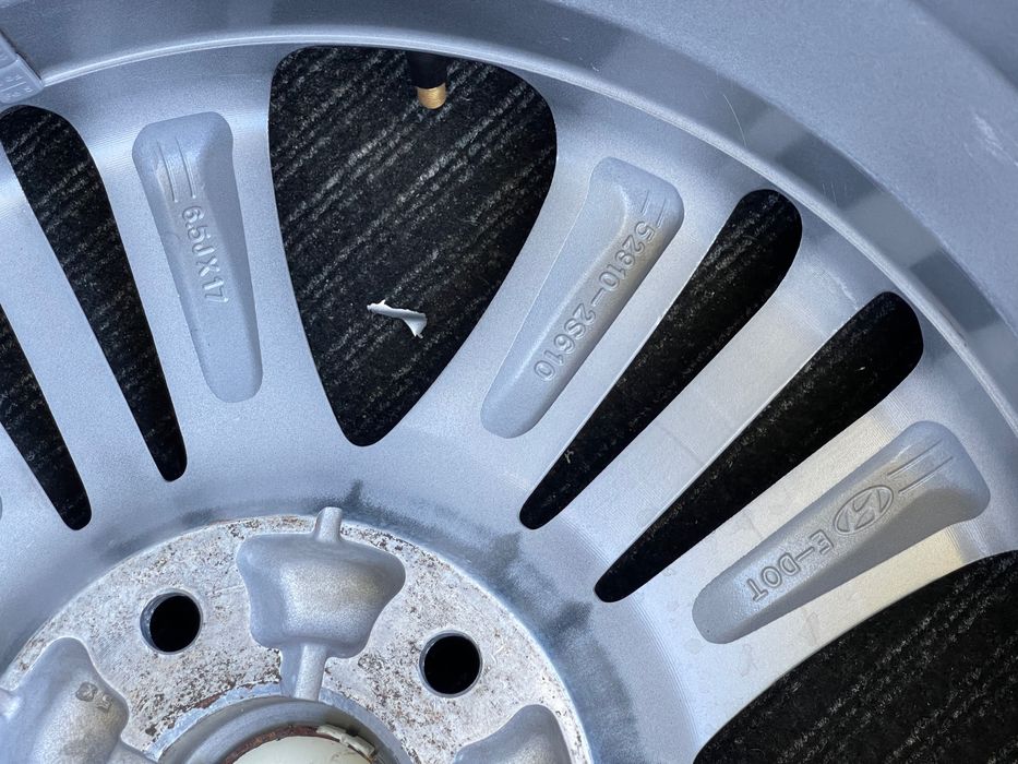 диски HYUNDAI R17 6.5j ET51 5x114.3 dia67.1