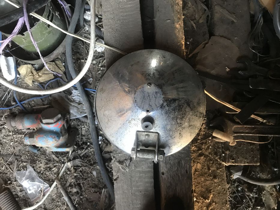 Стекла на фары ВАЗ 2101-2102-21011