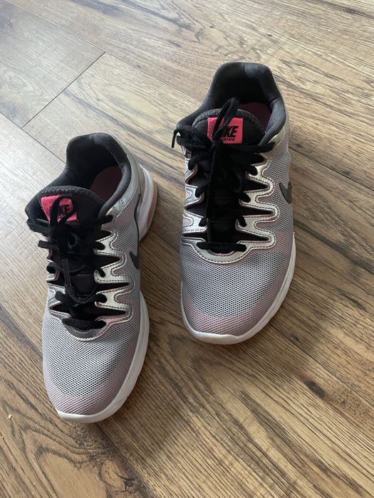 Buty nike air max 36.5