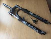 Amortyzator rowerowy Rock Shox Tora 318 air motion control 100mm qr9mm