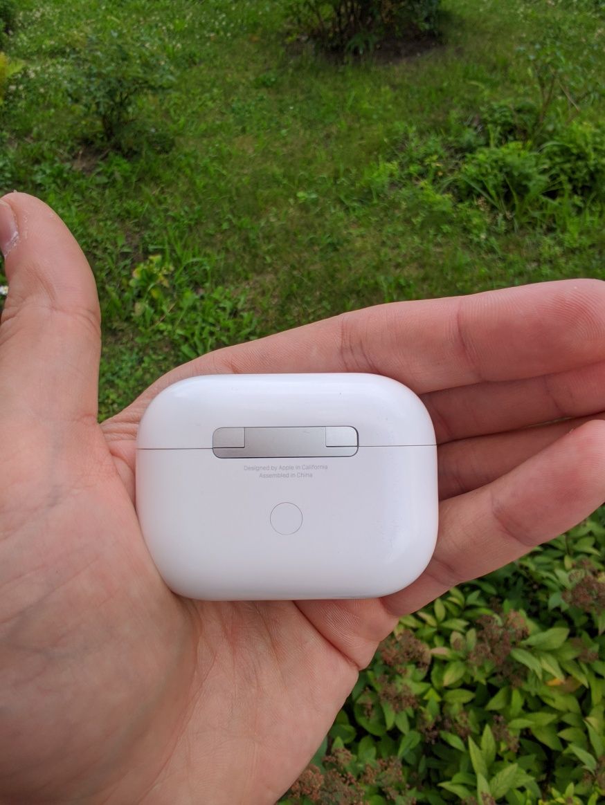 Кейс для навушників AirPods Pro, гарантія від магазину