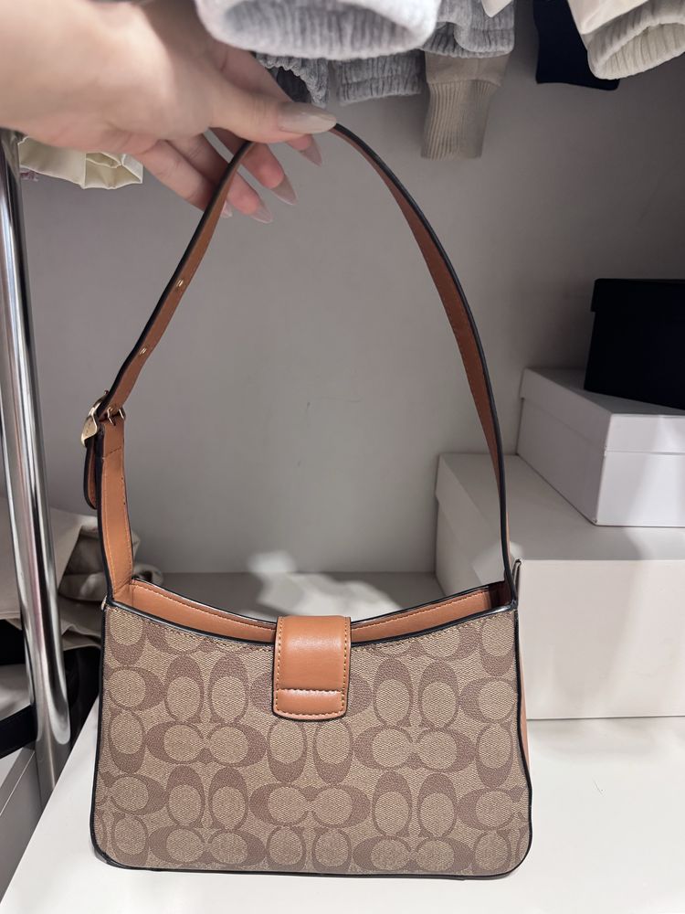 Сумка Coach жіноча