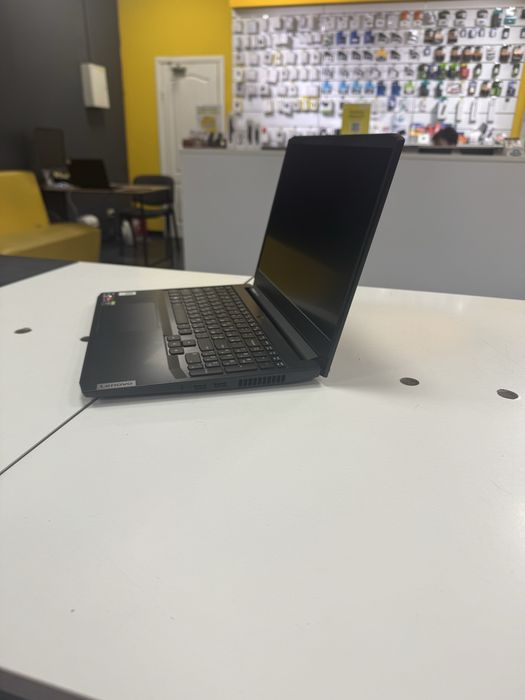 Продам ігровий ноутбук Lenovo Ideapad Gaming 3