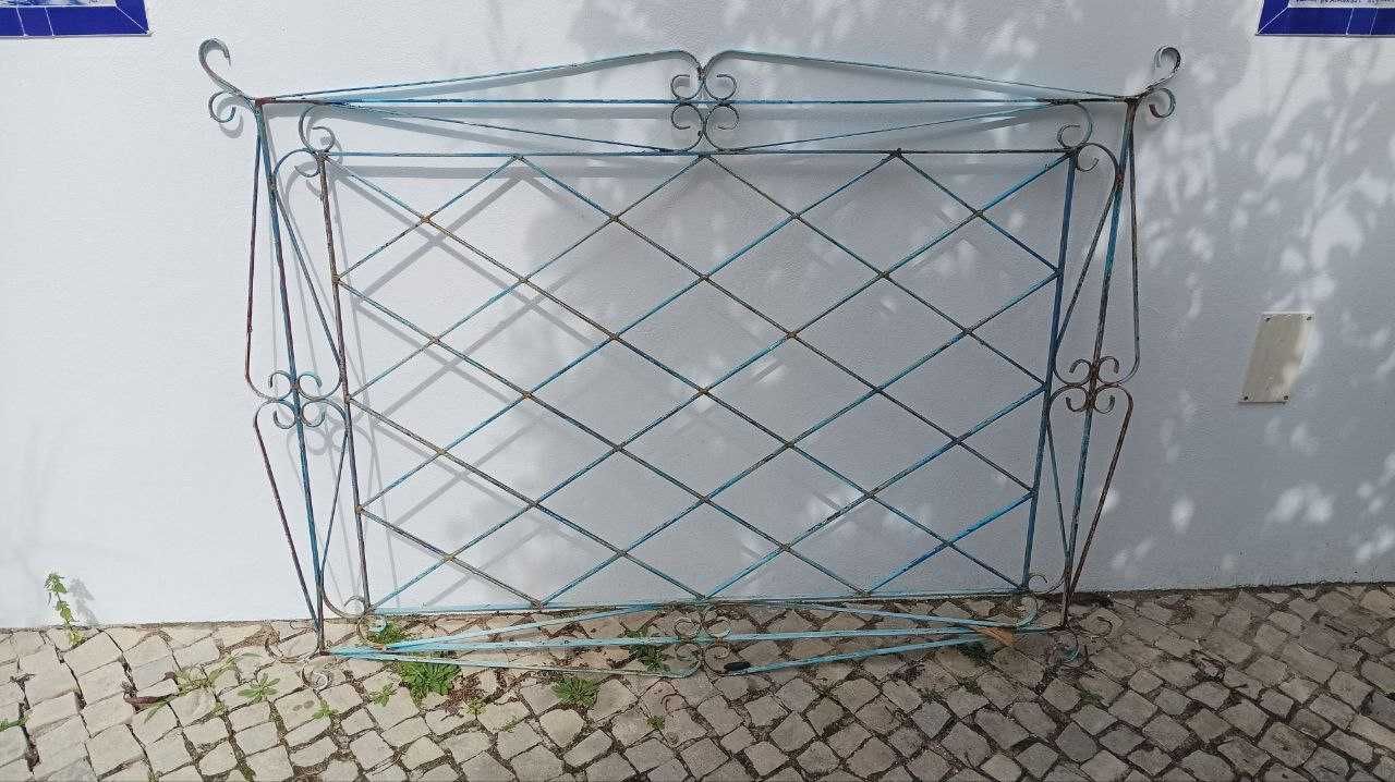 Grade de proteção/decoração para janelas