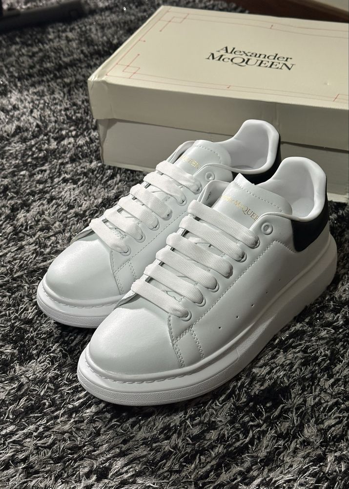 Alexander McQUEEN Sapatilhas