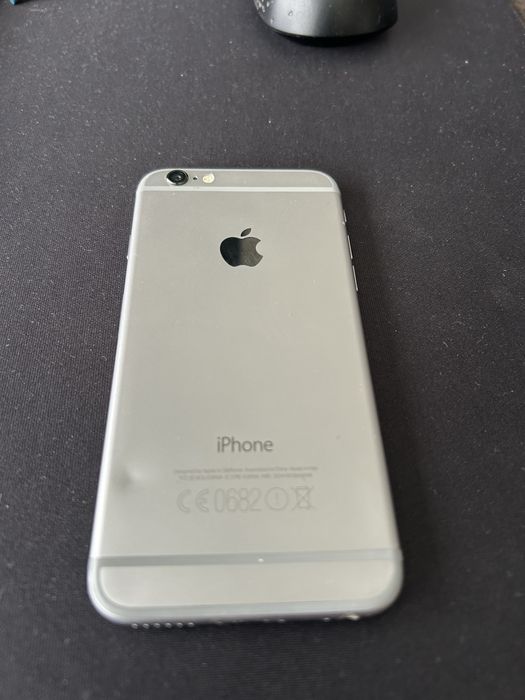 iPhone 6 - 32GB