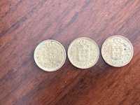 6 moedas de 1 escudo, latão níquel, módulo menor; oferta de 2 moedas