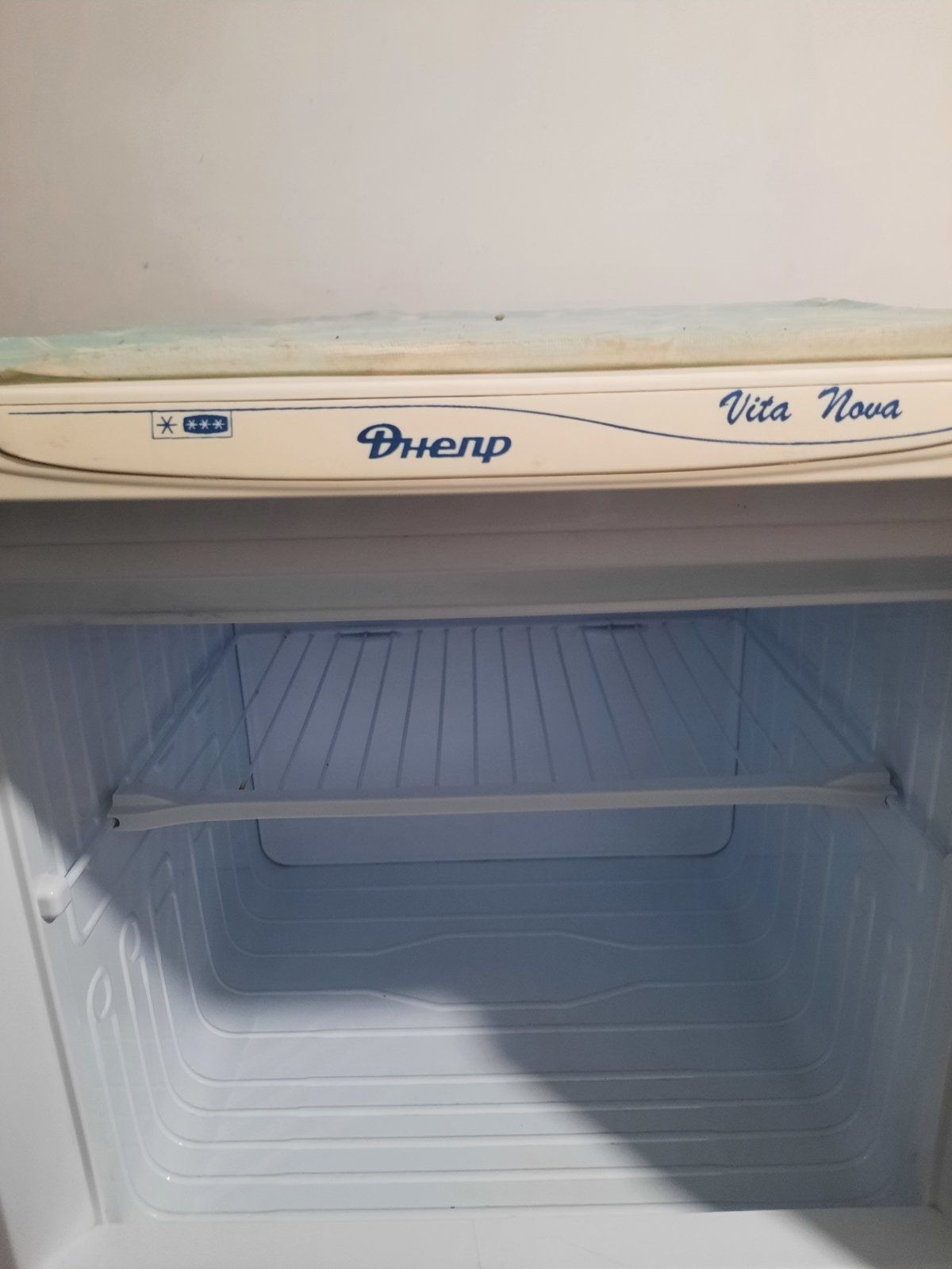 Холодильник Днепр