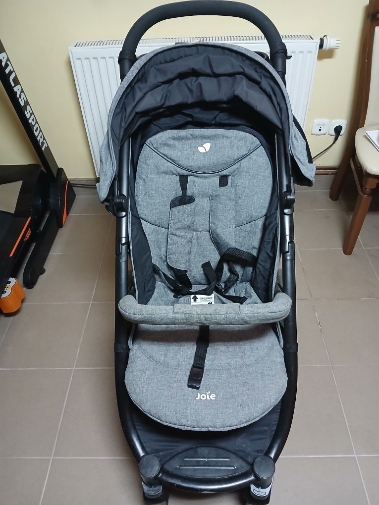 Wózek spacerówka joie