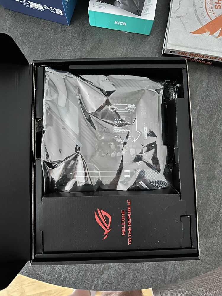 Płyta główna Asus ROG STRIX B560-E GAMING WIFI