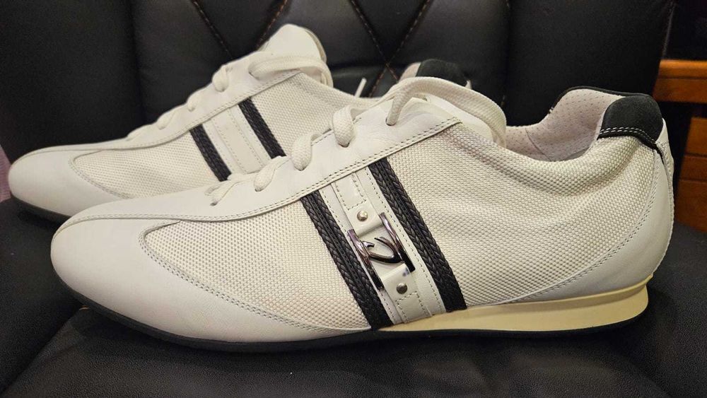 Продам кросівки GUARDIANI, виробник Італія