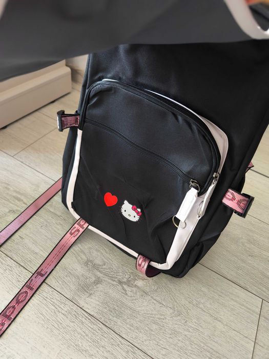 plecak szkolny Hello Kitty tornister lekki, port USB