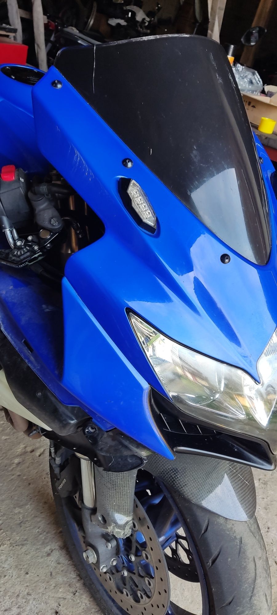 Suzuki GSX-R 600 750 czasza lampa licznik stelaz k8 k9