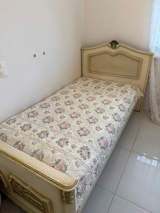 Ludwik łóżko, dwie szafki, unikat