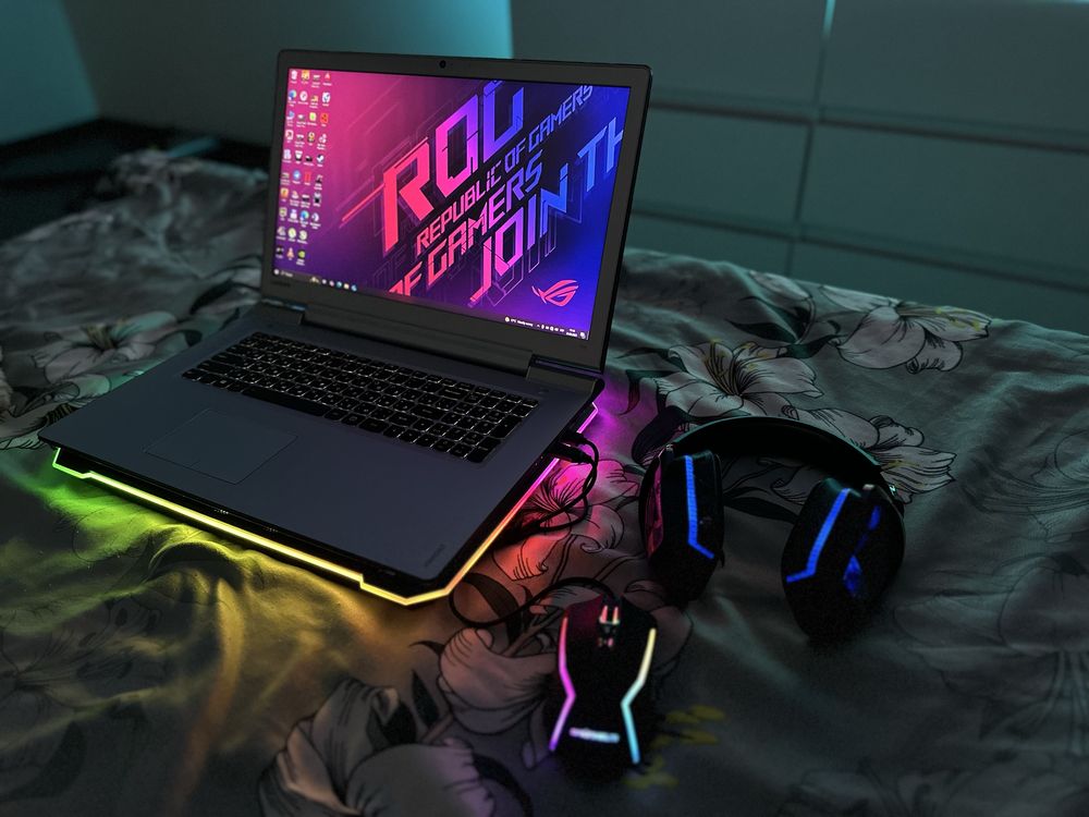 ИГРОВОЙ Lenovo 17 GAMING + Девайсы