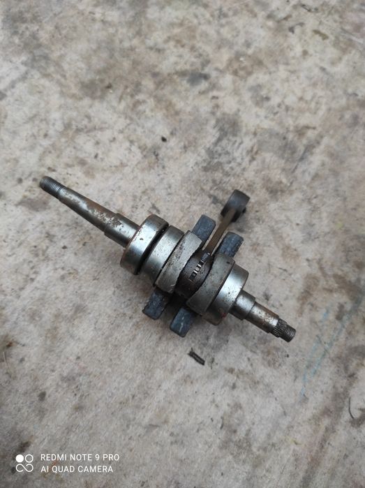 Oryginał ZMD wał korbowy Romet ogar motorynka kadet bez luzu 15.234