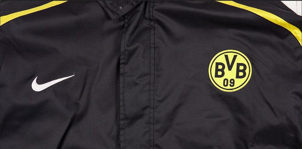 Borussia Dortmund winter jacket Nike S ultra rare matchworn