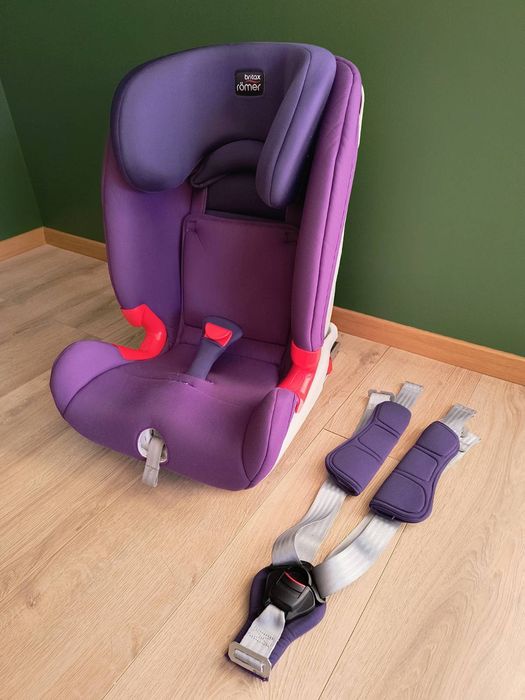 Fotelik samochodowy Britax Römer ADVANSAFIX II – 9–36 kg