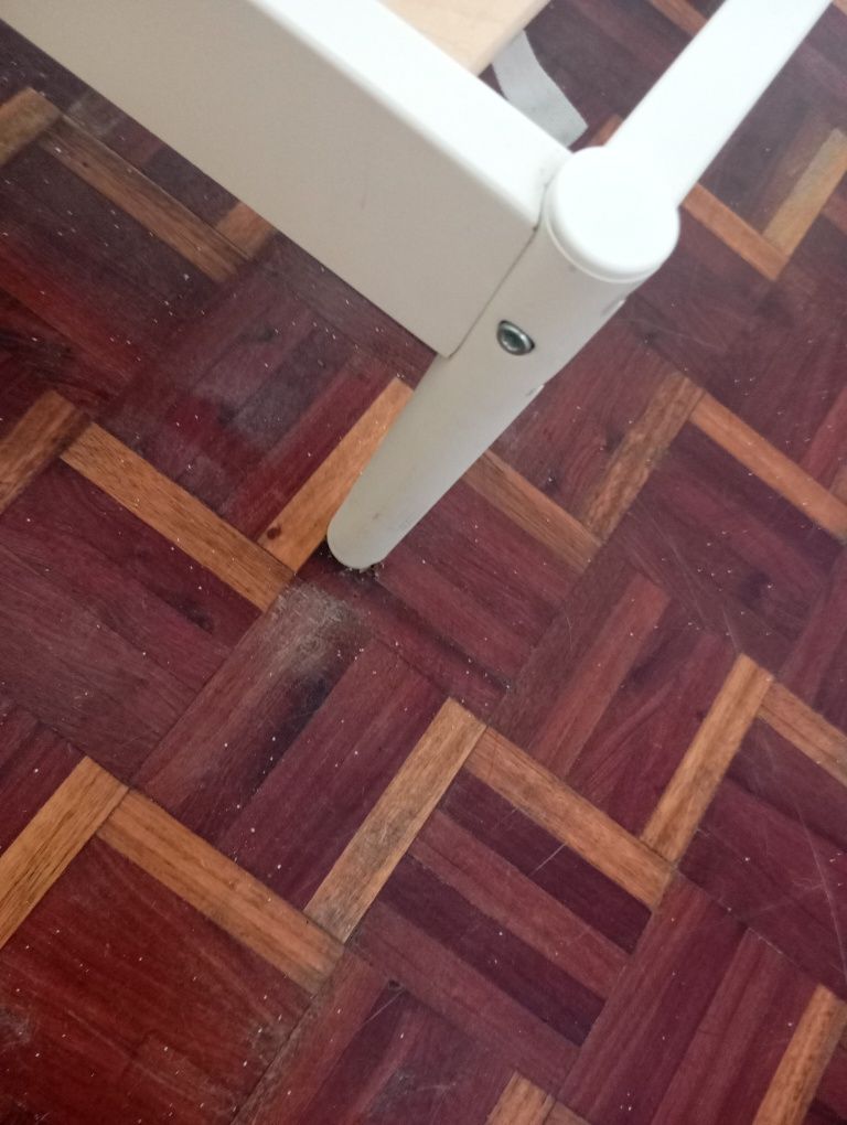 Cama casal Ikea kleppstad ótimo estado
