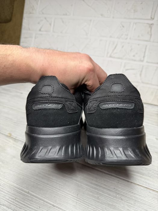 Мужские черные кроссовки skechers matera 2.0