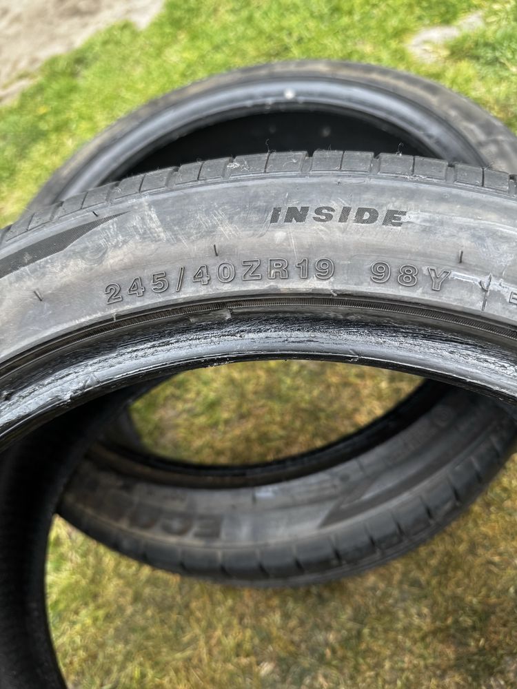 Opony letnie 245/40R19