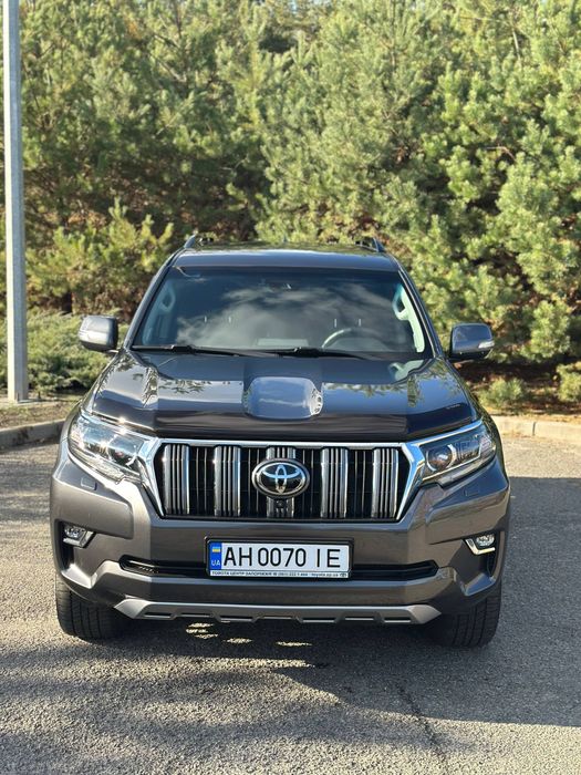 Продам Toyota Land Cruiser  Prado 2023